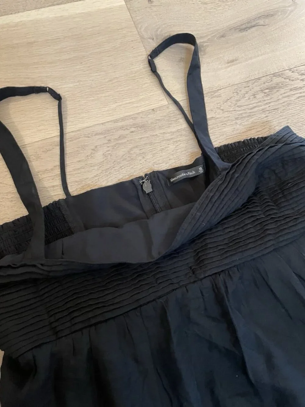 Abercrombie & Fitch Black Maxi Dress Summer Long Gown Smocked Tiered Classic, XL - Picture 3 of 8